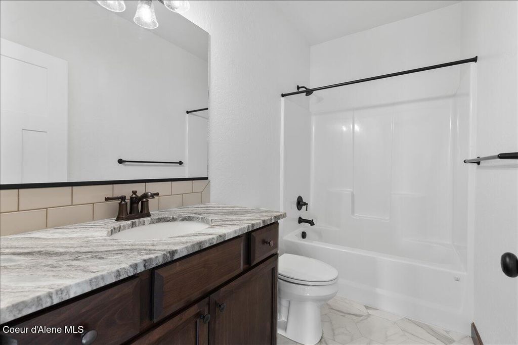 Photo of 7948 DARLENA Loop, Coeur dAlene, ID 83815 (MLS # 25-11675)