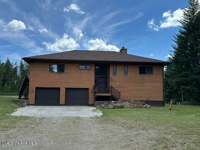 Photo of 634 Skyhawk Dr, Spirit Lake, ID 83869 (MLS # 26-6877)