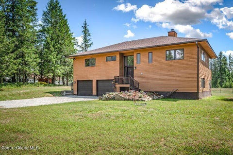 Homes For Sale - 634 Skyhawk Dr<br/> Bonner County, Spirit Lake, ID 83869