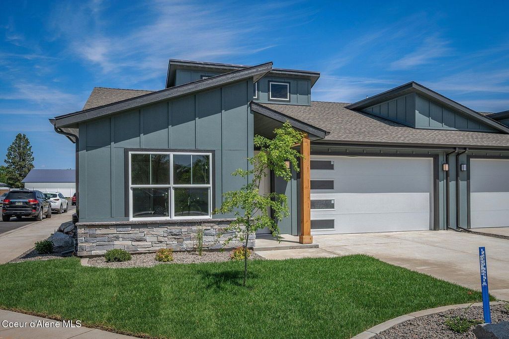 Photo of 7336 Breaux Dr, Coeur dAlene, ID 83815 (MLS # 25-5051)