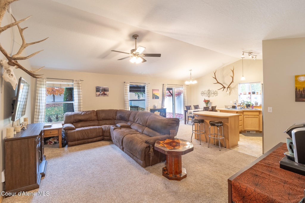 Photo of 2989 Wilbur Ave, Coeur dAlene, ID 83815 (MLS # 26-10432)