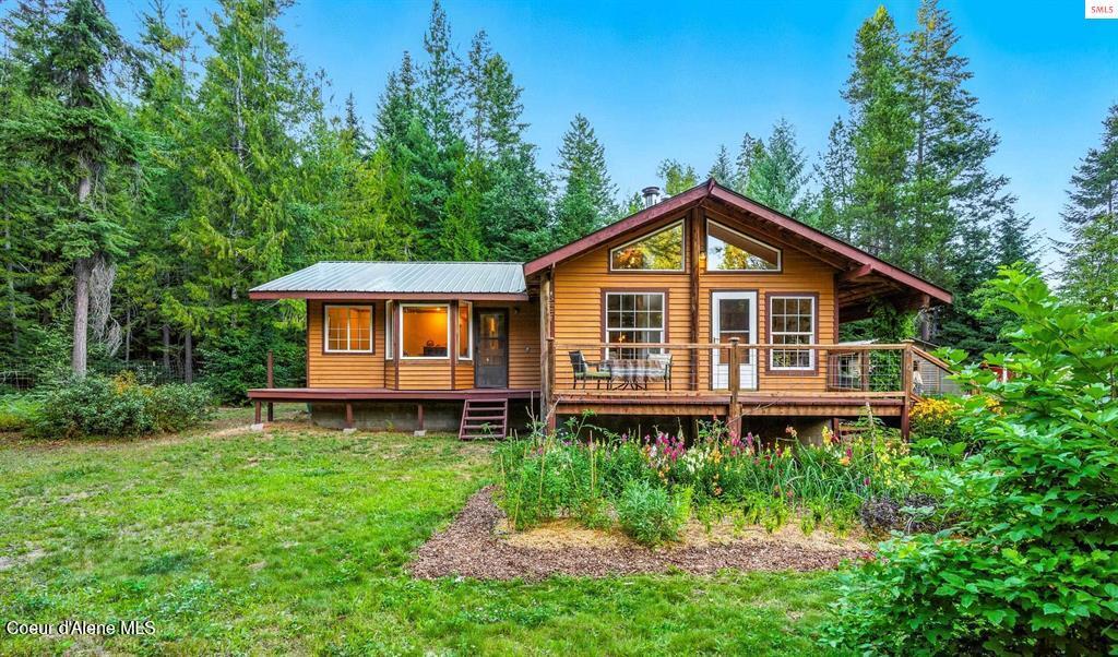 Photo of 633 Old Mill Mill, Samuels, ID 83862 (MLS # 26-9190)