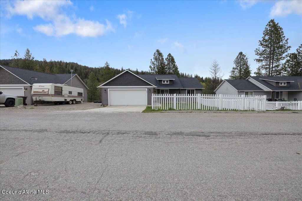 Photo of 302 Rio Vista Vista, Osburn, ID 83849 (MLS # 26-4063)