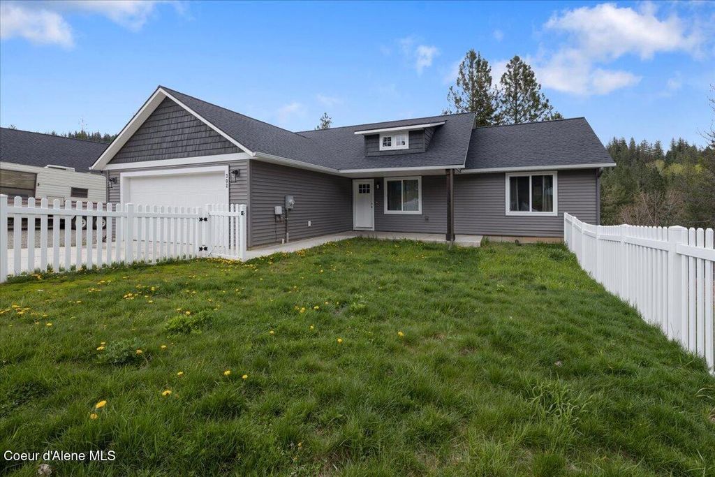 Photo of 302 Rio Vista Vista, Osburn, ID 83849 (MLS # 26-4063)