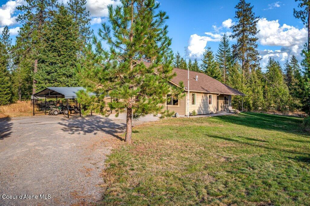 Photo of 32916 16th Ave, Spirit Lake, ID 83869 (MLS # 26-9098)