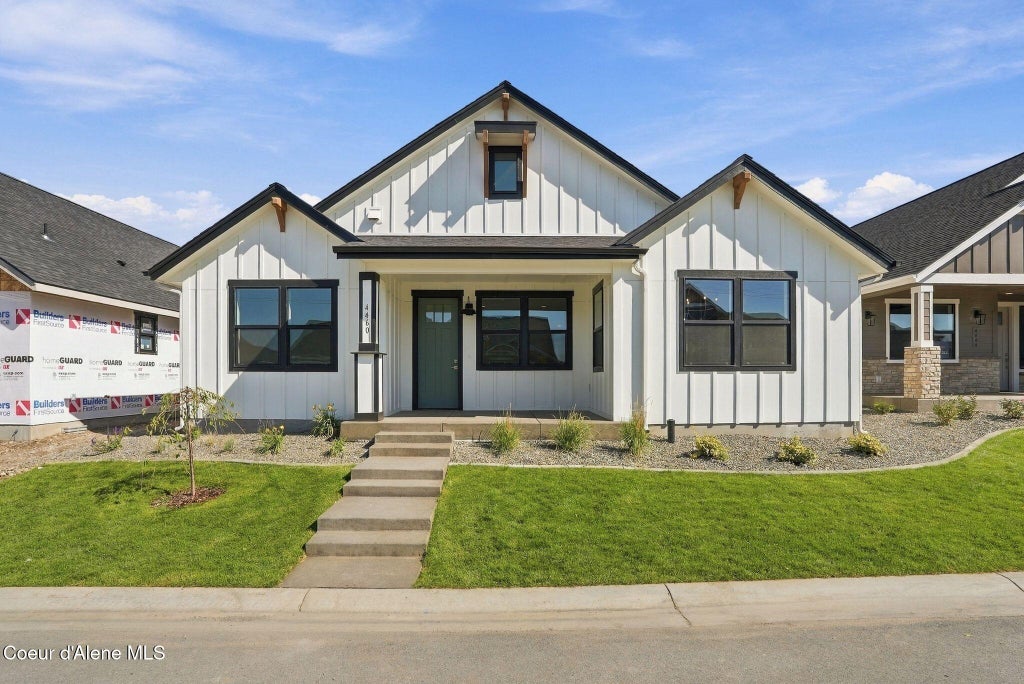Photo of 4460 Hide Away LN, Coeur dAlene, ID 83815 (MLS # 26-10033)
