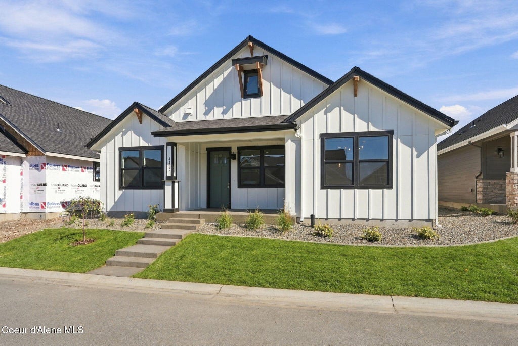 Photo of 4460 Hide Away LN, Coeur dAlene, ID 83815 (MLS # 26-10033)