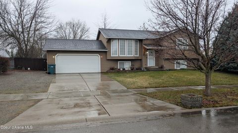 Photo of 8671 David, Rathdrum, ID 83858 (MLS # 26-2932)