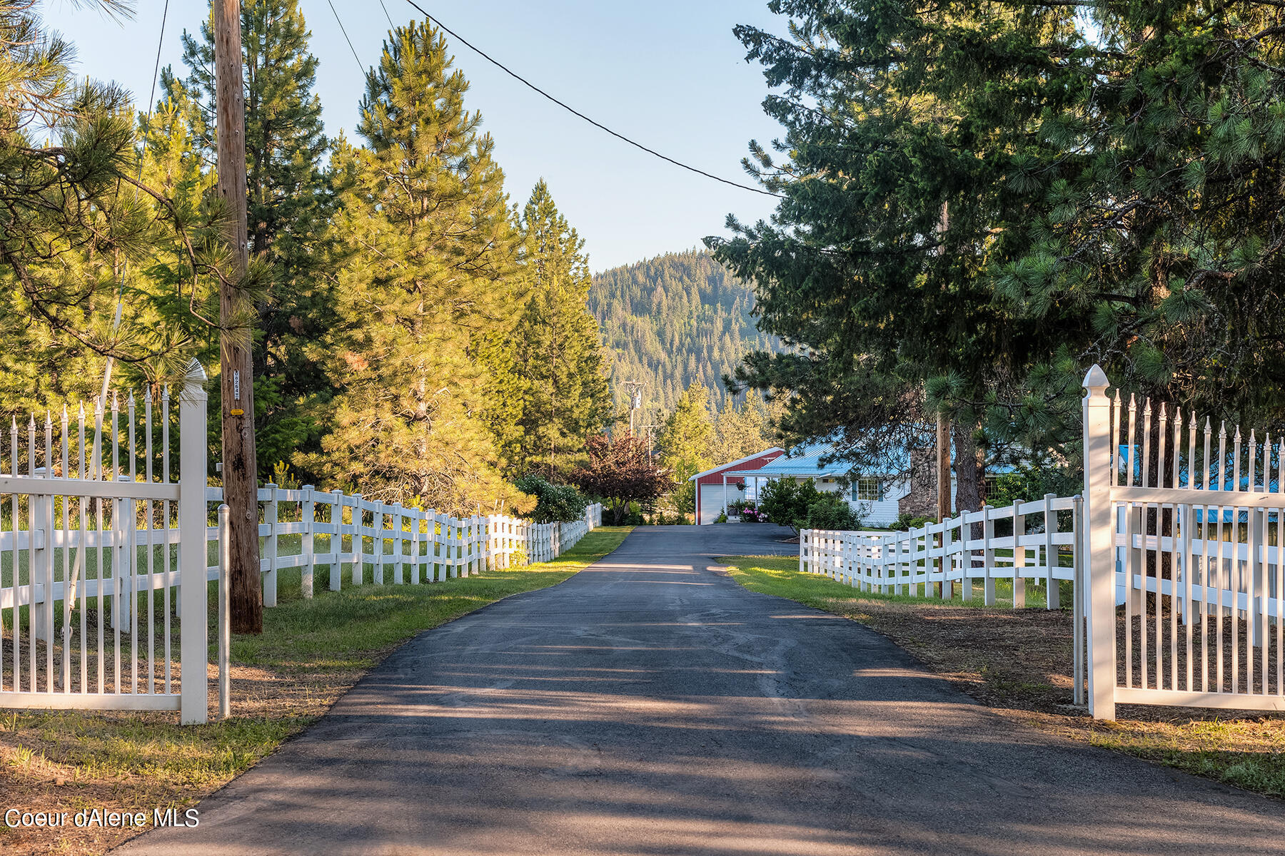 5718 E Sleepy Ln, Coeur d'Alene, Idaho image 5