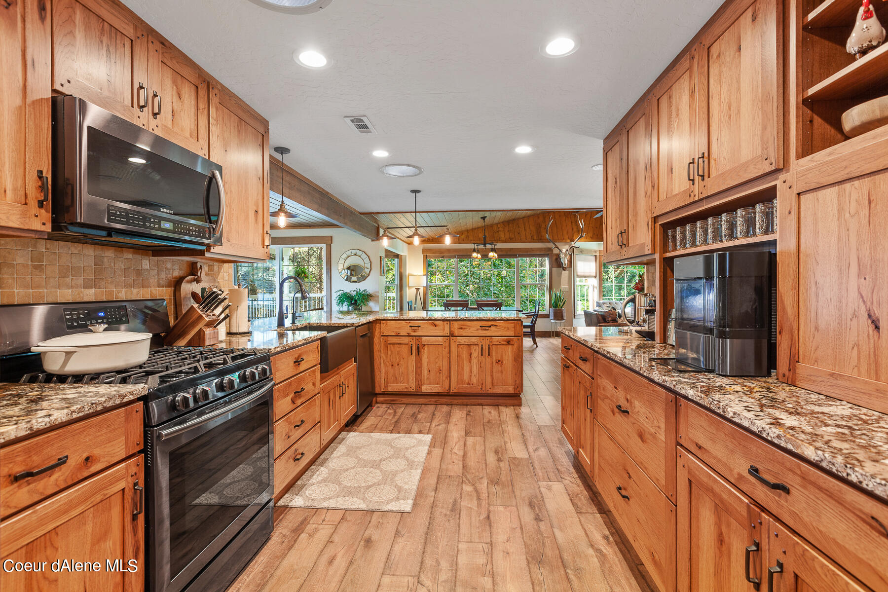 5718 E Sleepy Ln, Coeur d'Alene, Idaho image 27