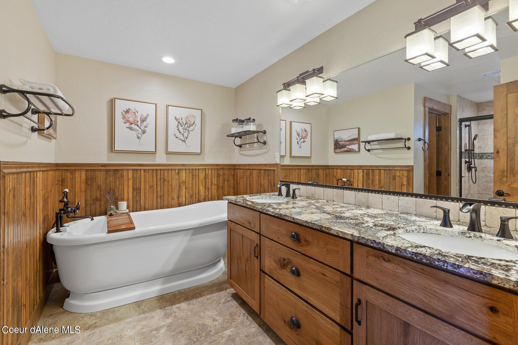 5718 E Sleepy Ln, Coeur d'Alene, Idaho image 34