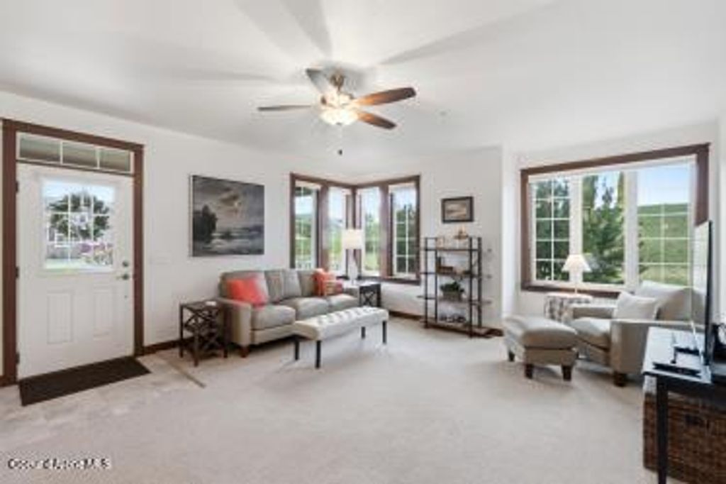 Photo of 4583 Greenchain Loop #APT 9, Coeur dAlene, ID 83814 (MLS # 26-2516)