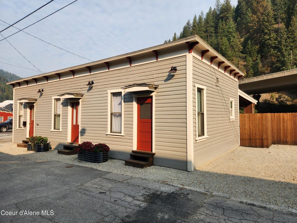 Photo of 1 Kelly Alley Alley, Wallace, ID 83873 (MLS # 25-10066)
