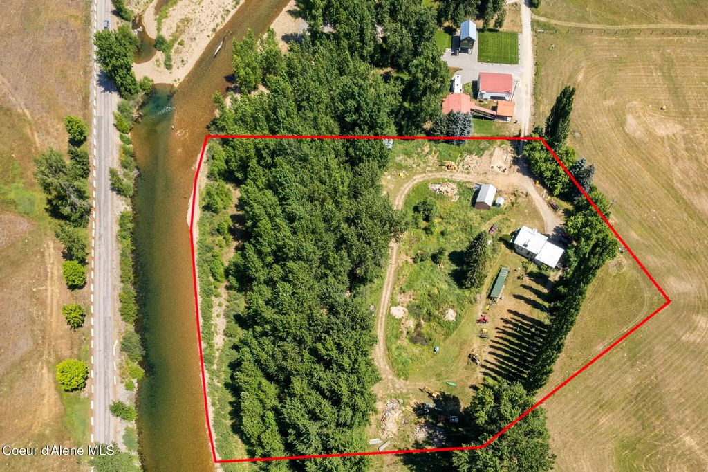 Photo of 255 Palo Rd Rd, Kingston, ID 83839 (MLS # 25-7458)
