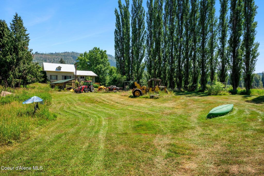 Photo of 255 Palo Rd Rd, Kingston, ID 83839 (MLS # 25-7458)