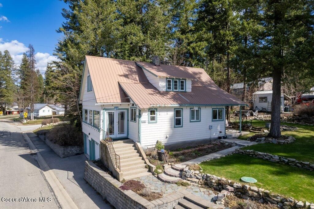 Photo of 1321 Southshore Diamond Lake Lake, Newport, WA 99156 (MLS # 26-2910)