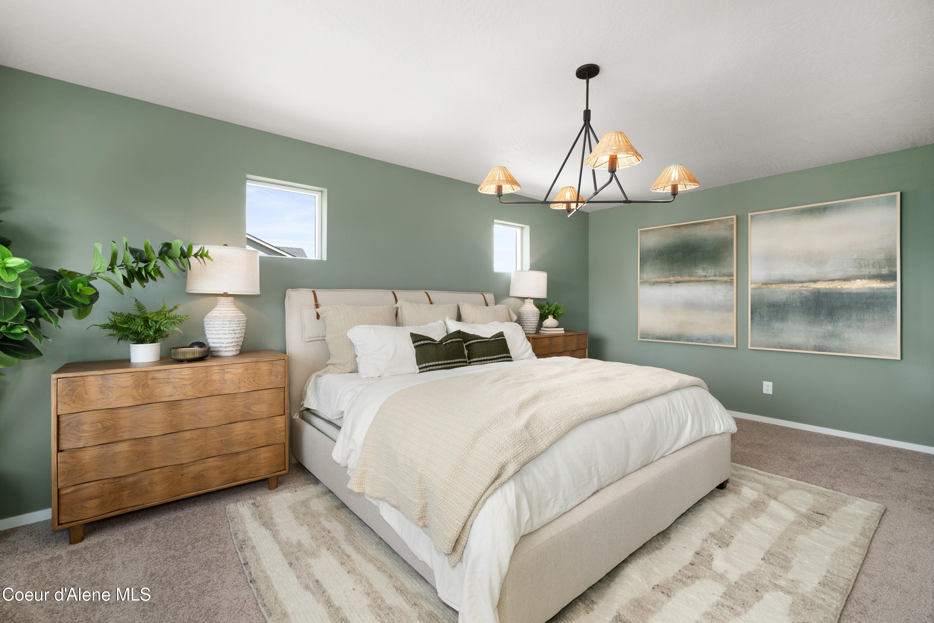 Hayden, Idaho 83835, United States, 4 Bedrooms Bedrooms, ,3 BathroomsBathrooms,Residential,Active,560