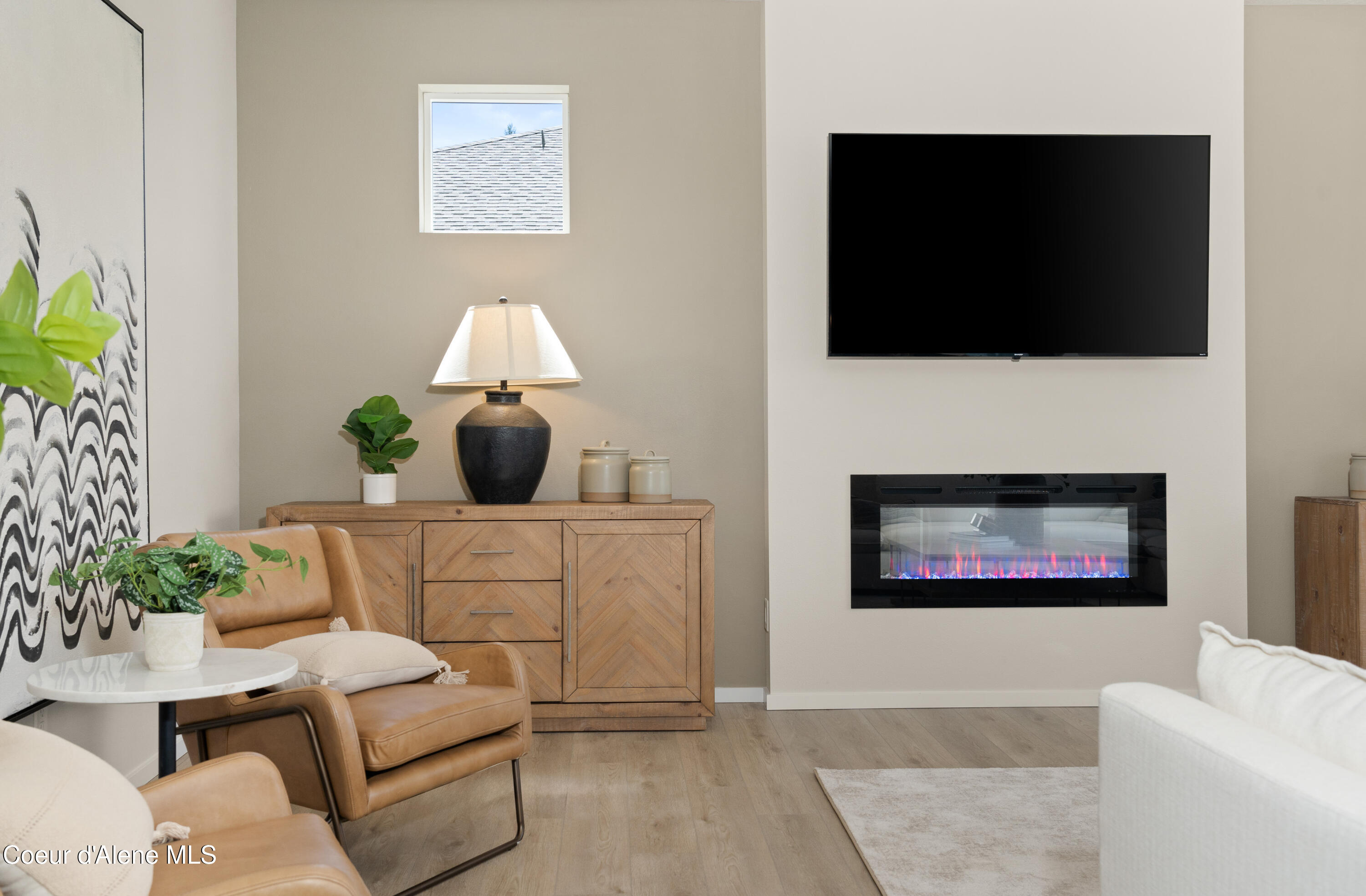 Hayden, Idaho 83835, United States, 4 Bedrooms Bedrooms, ,3 BathroomsBathrooms,Residential,Active,560