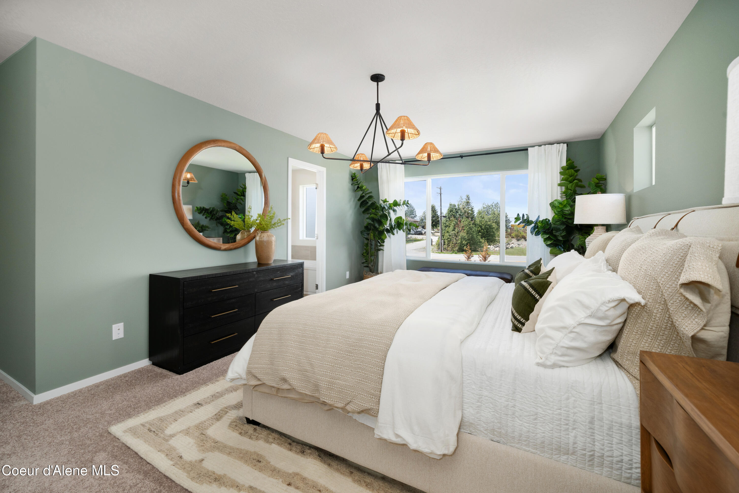 Hayden, Idaho 83835, United States, 4 Bedrooms Bedrooms, ,3 BathroomsBathrooms,Residential,Active,560