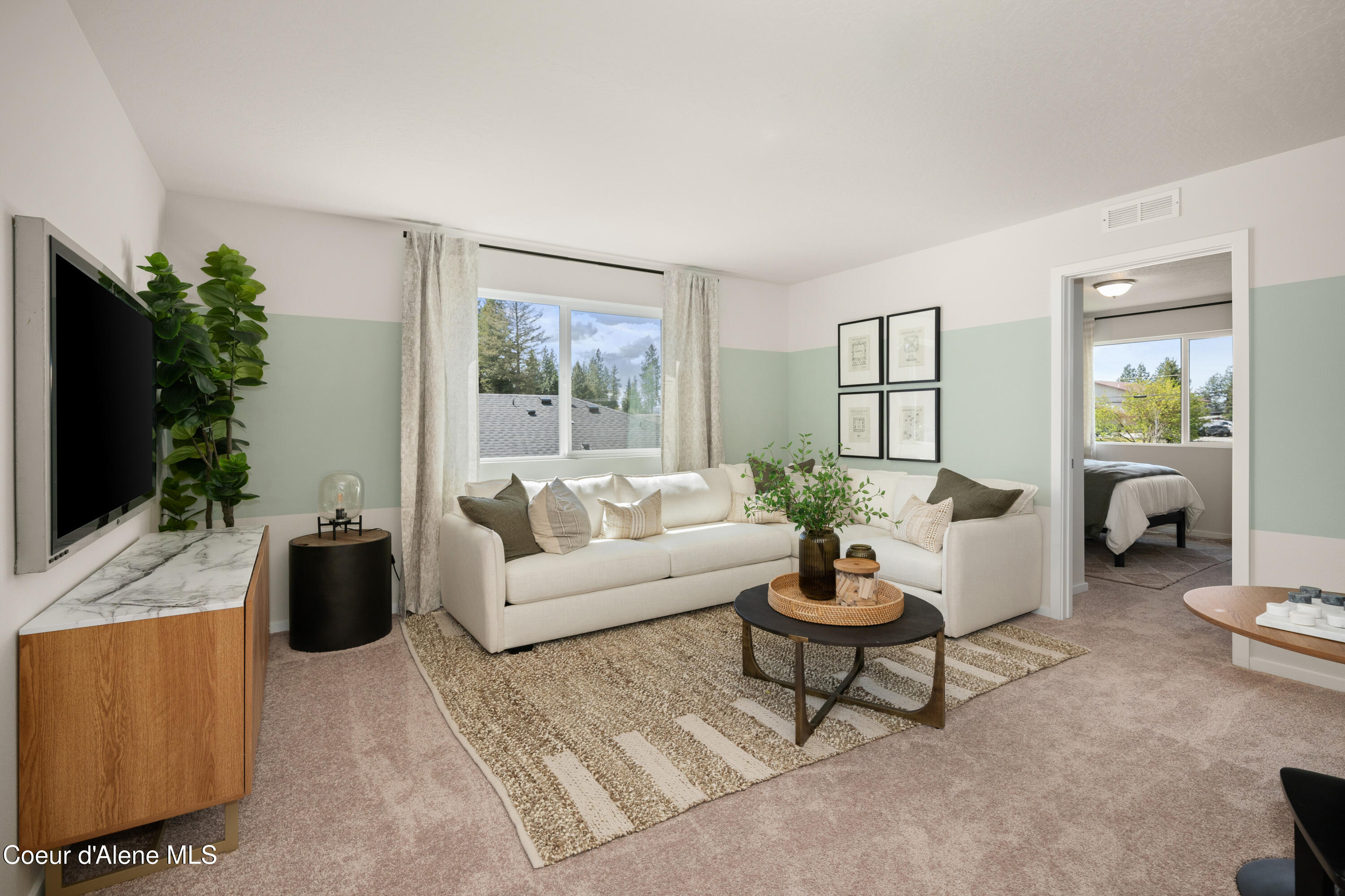 Hayden, Idaho 83835, United States, 4 Bedrooms Bedrooms, ,3 BathroomsBathrooms,Residential,Active,560