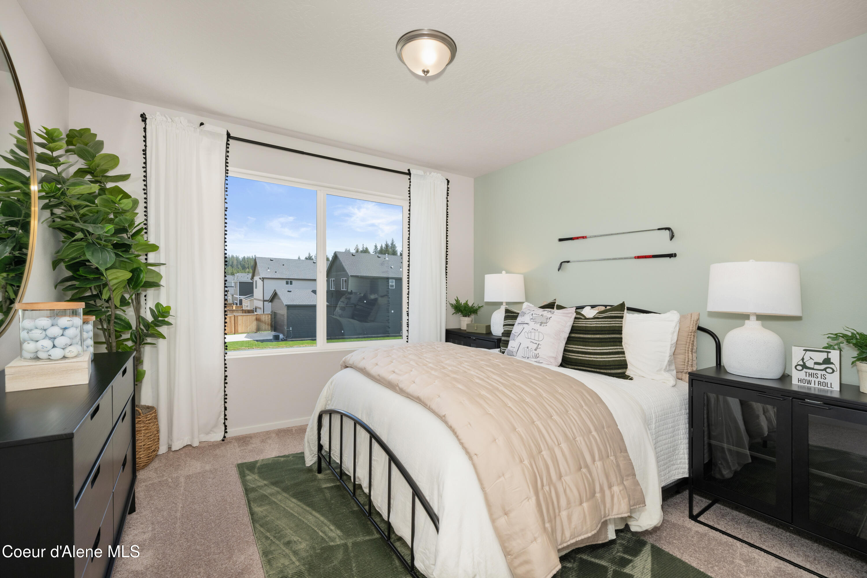 Hayden, Idaho 83835, United States, 4 Bedrooms Bedrooms, ,3 BathroomsBathrooms,Residential,Active,560