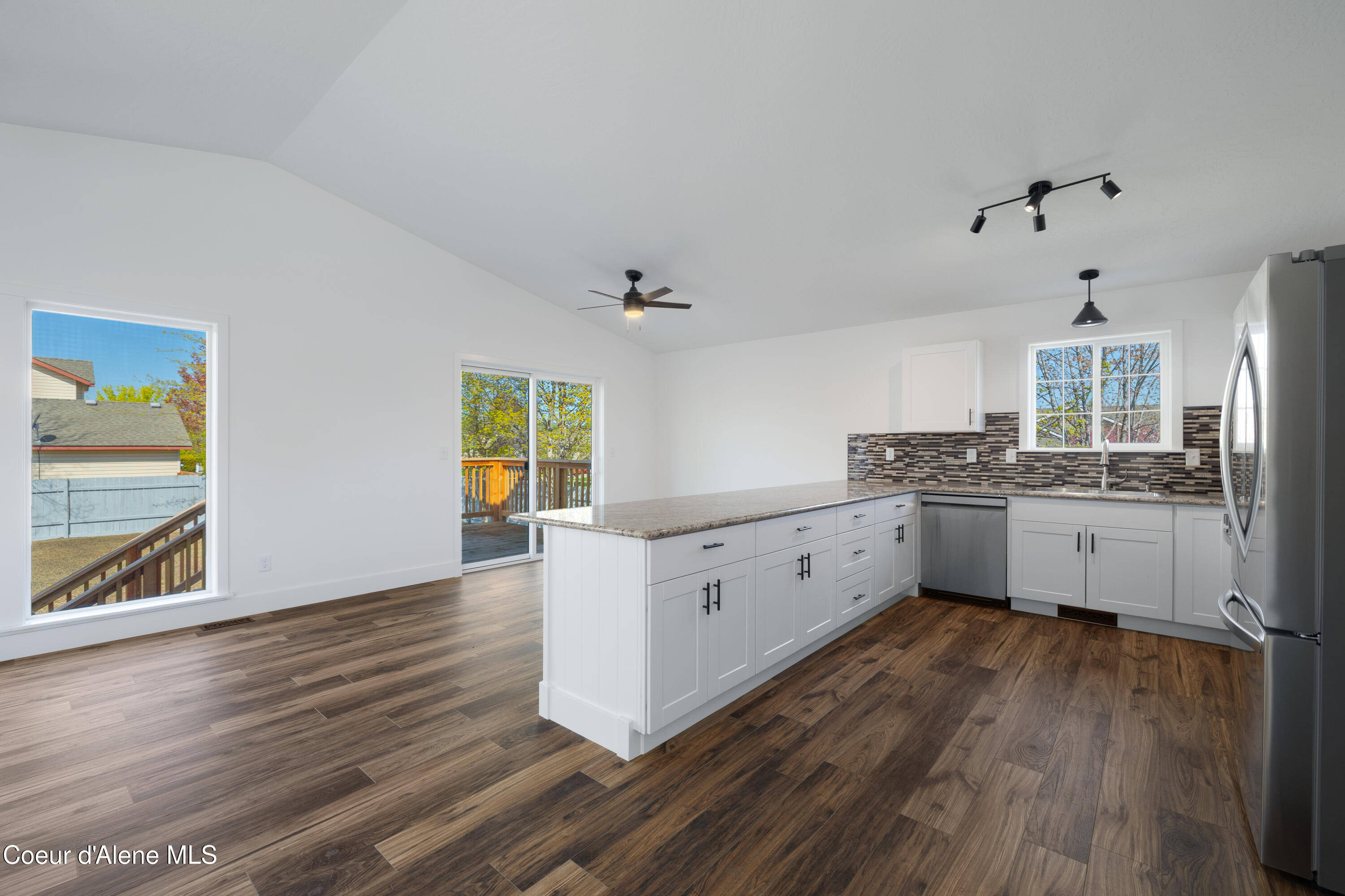7435 N Cornwall St, Coeur d'Alene, Alaska image 6