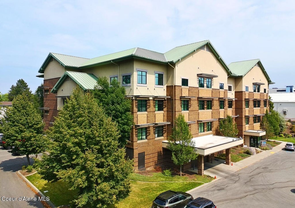 Photo of 980 Ironwood DR # 22, Coeur dAlene, ID 83814 (MLS # 26-10329)