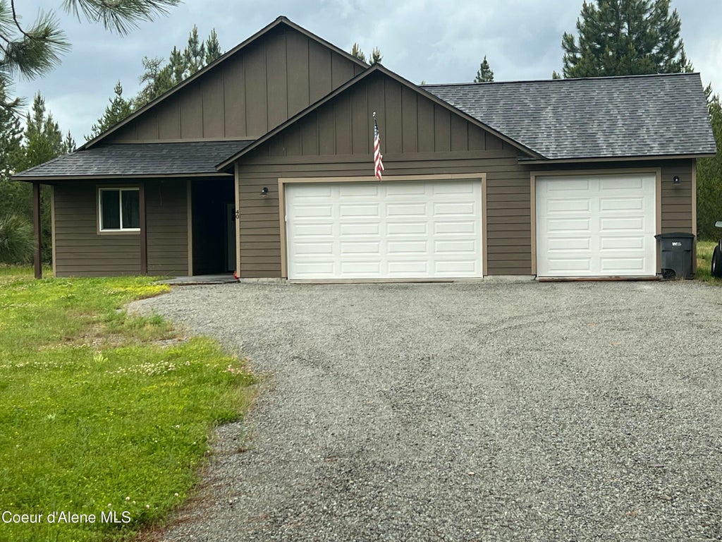 Photo of 40 James Way, Oldtown, ID 83822 (MLS # 26-8420)