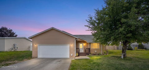 Photo of 7412 Meadow Lark LN, Rathdrum, ID 83858 (MLS # 26-9842)