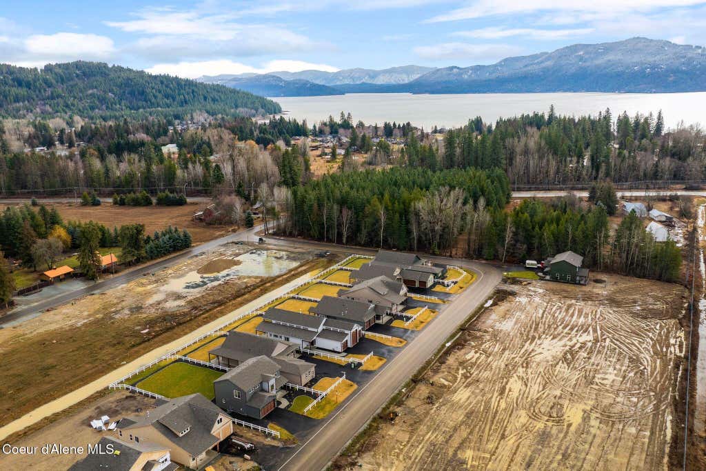 Photo of 159 Backtrack Rd, Sandpoint, ID 83864 (MLS # 26-8031)