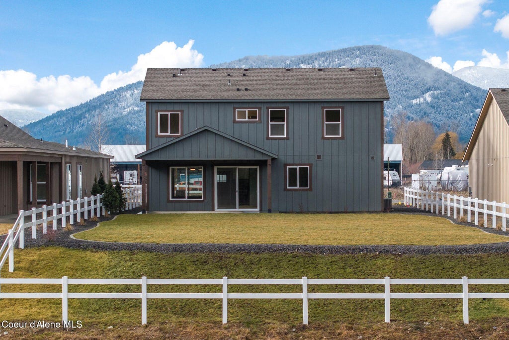 Photo of 159 Backtrack Rd, Sandpoint, ID 83864 (MLS # 26-8031)