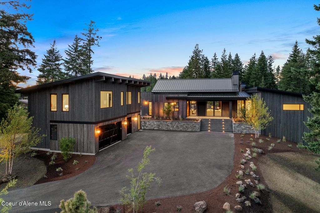 Photo of 2833 Lower Pasture Rd, Harrison, ID 83833 (MLS # 26-3805)