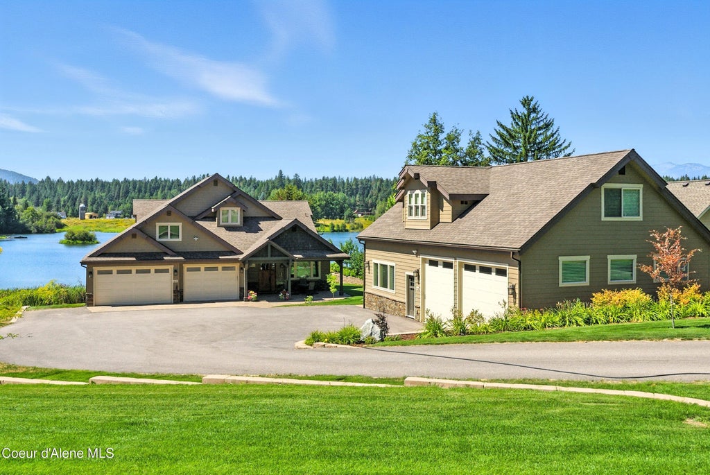 Photo of 417 Comeback Bay LN, Sagle, ID 83860 (MLS # 26-8693)