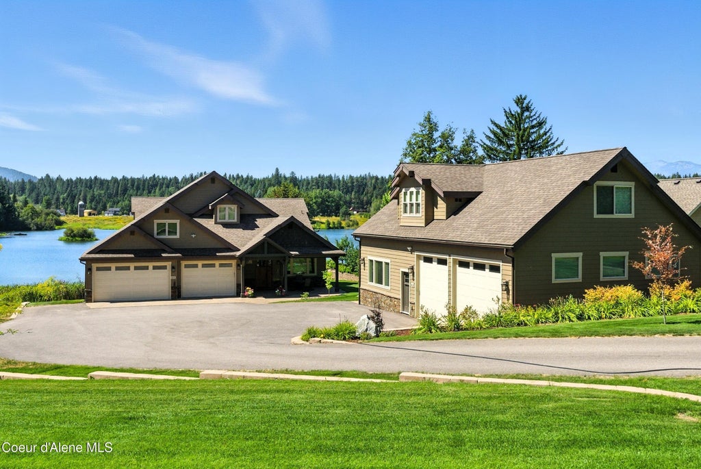Photo of 417 Comeback Bay LN, Sagle, ID 83860 (MLS # 26-8693)