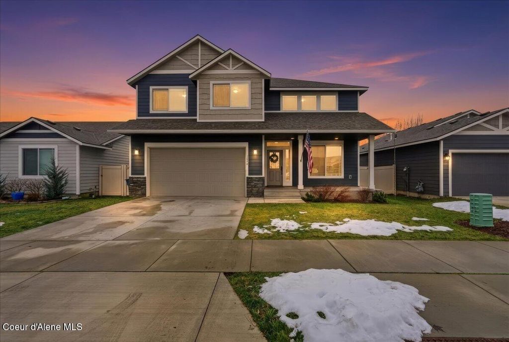 Photo of 1074 Allenby Ave, Post Falls, ID 83854 (MLS # 26-449)