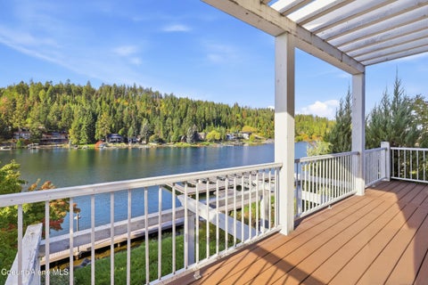 Photo of 1992 BELLERIVE Ln, Coeur dAlene, ID 83814 (MLS # 26-9594)