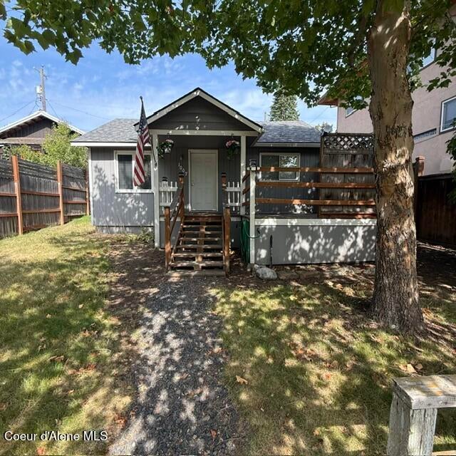 Photo of 1007 Mountain AVE, Coeur dAlene, ID 83814 (MLS # 26-9345)