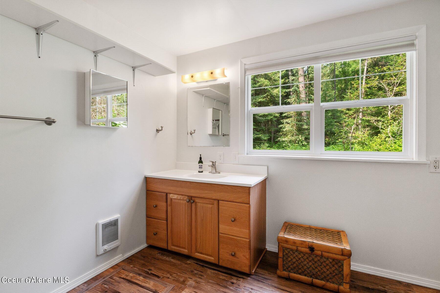 566 Timberlane Rd, Bonners Ferry, Alaska image 32