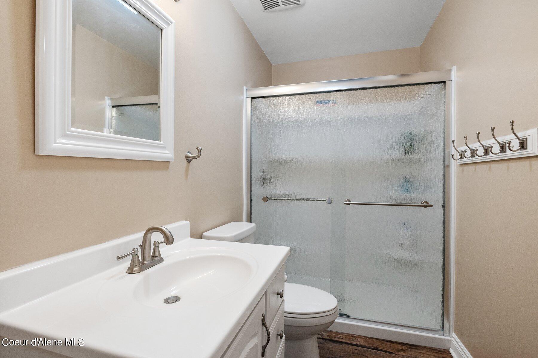 566 Timberlane Rd, Bonners Ferry, Alaska image 20
