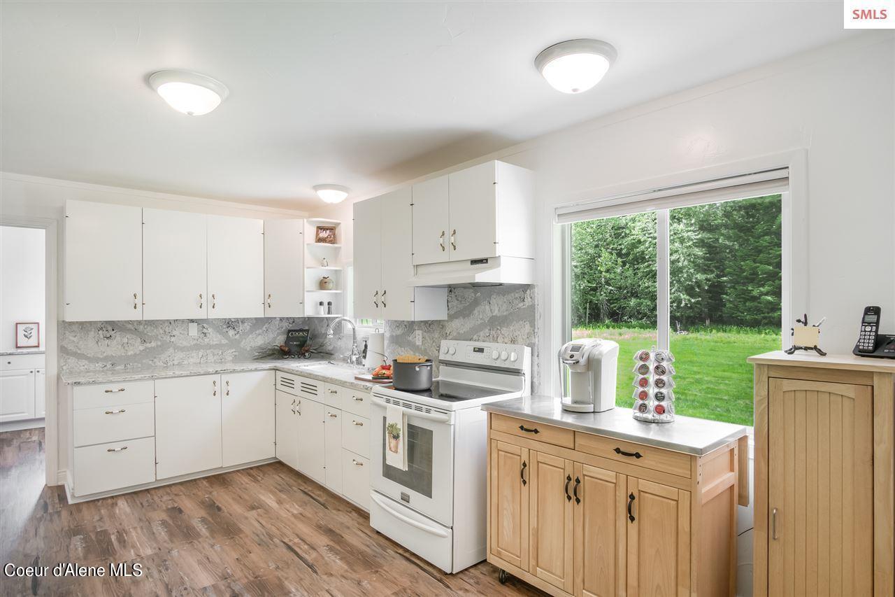 566 Timberlane Rd, Bonners Ferry, Alaska image 11