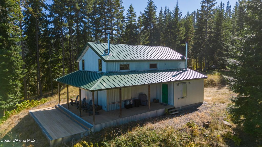 Photo of 1139 Ove Creek Creek, Orofino, ID 83544 (MLS # 26-2550)