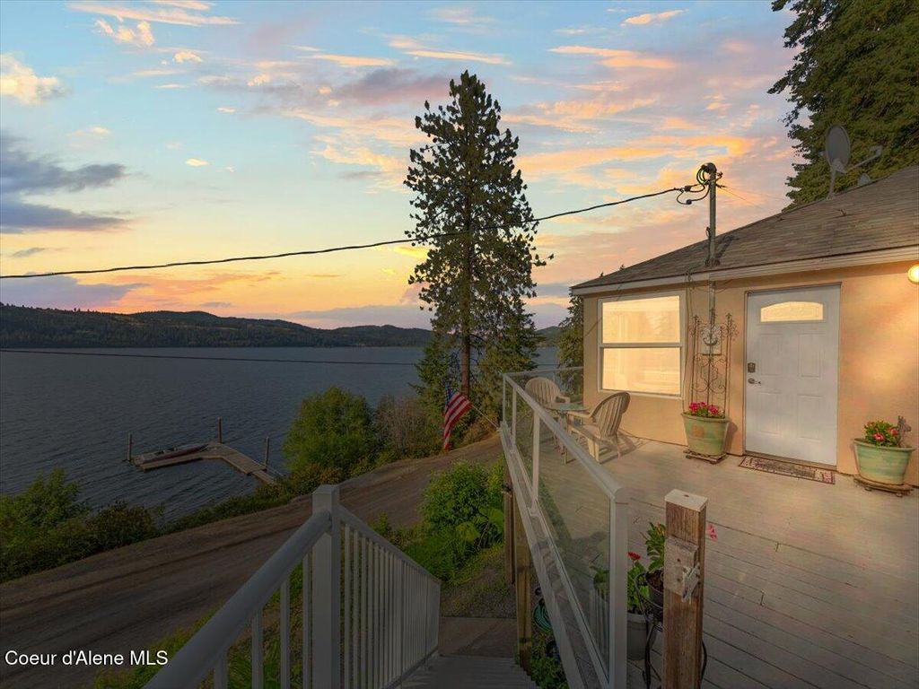 Photo of 1824 COTTONWOOD Rd, Worley, ID 83876 (MLS # 26-1804)