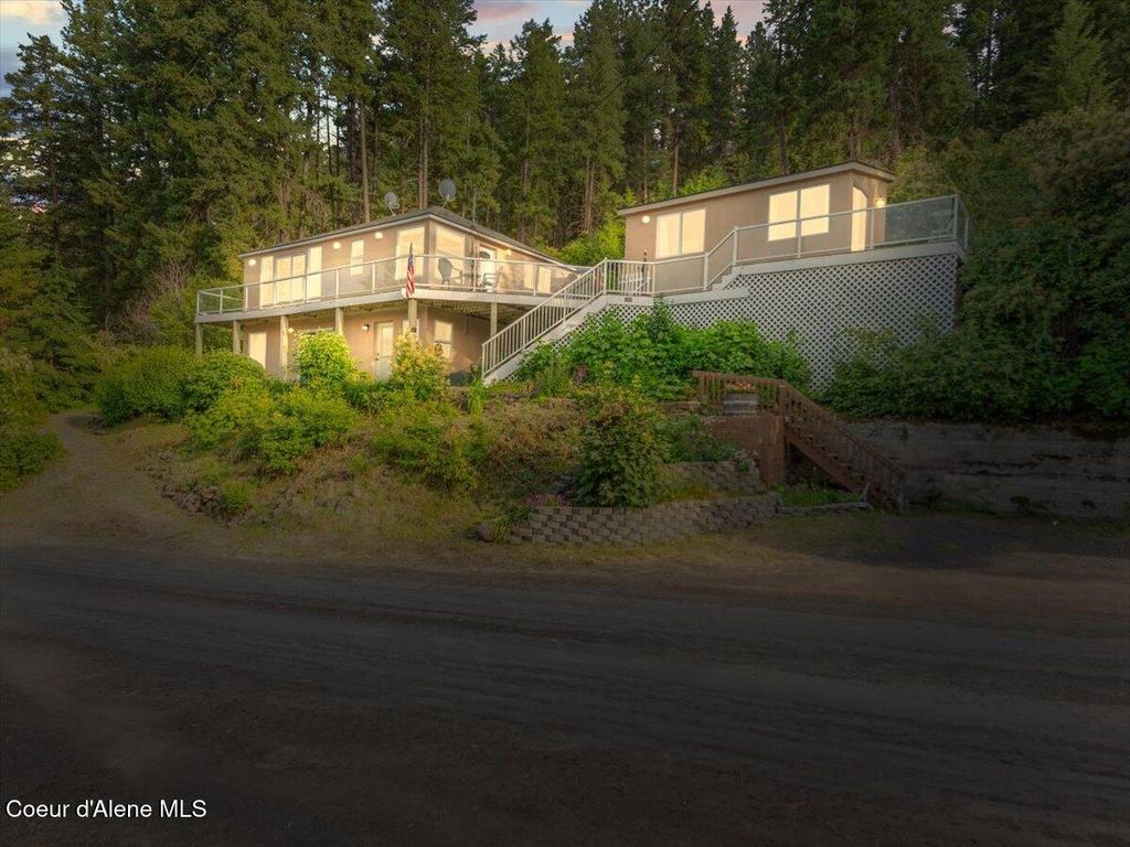 Photo of 1824 COTTONWOOD Rd, Worley, ID 83876 (MLS # 26-1804)