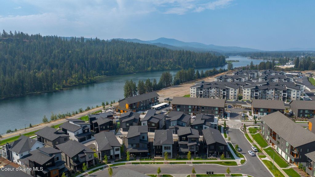 Photo of 3002 LUMBER Ln, Coeur dAlene, ID 83814 (MLS # 25-7674)