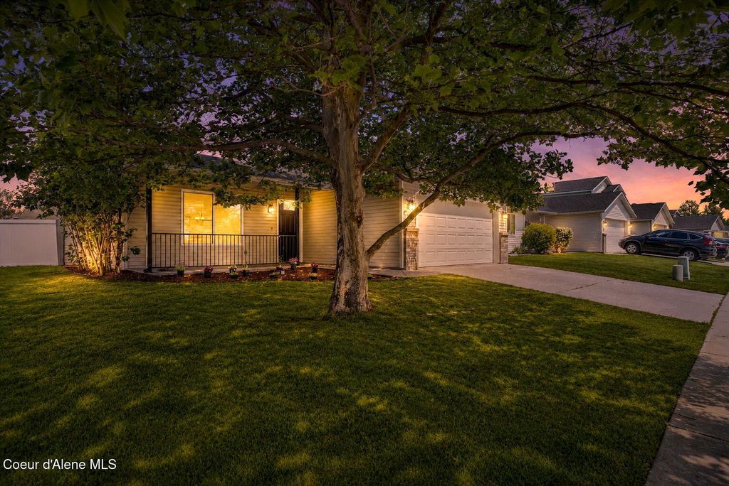 Photo of 3619 Manning LOOP, Coeur dAlene, ID 83815 (MLS # 26-6123)