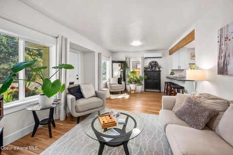 Photo of 1039 16th St, Coeur dAlene, ID 83814 (MLS # 26-256)