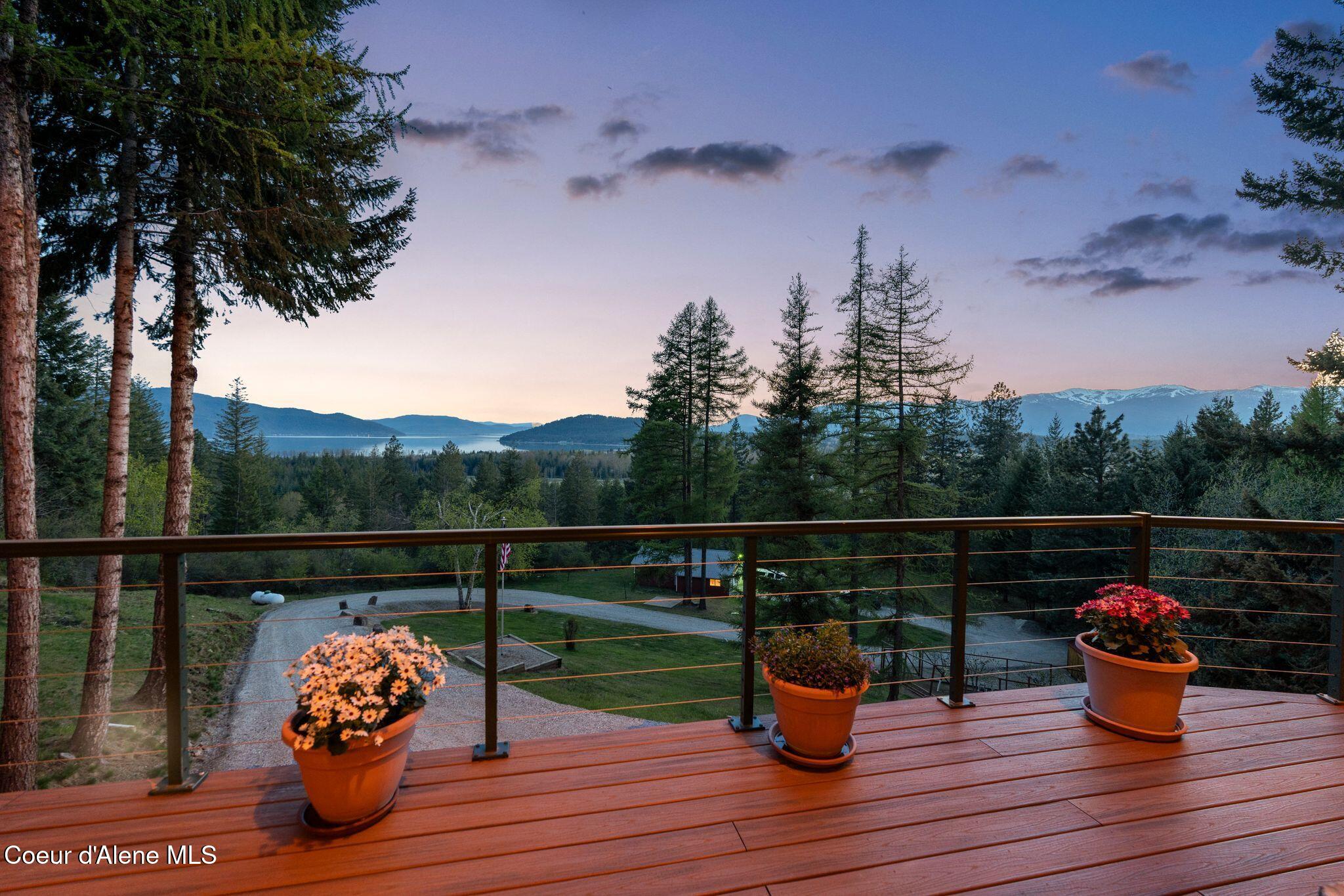 235 Larkin Ln, Sandpoint, Alaska image 4