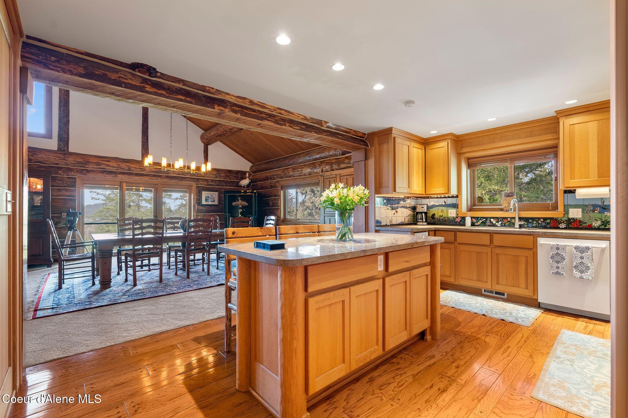 235 Larkin Ln, Sandpoint, Alaska image 15