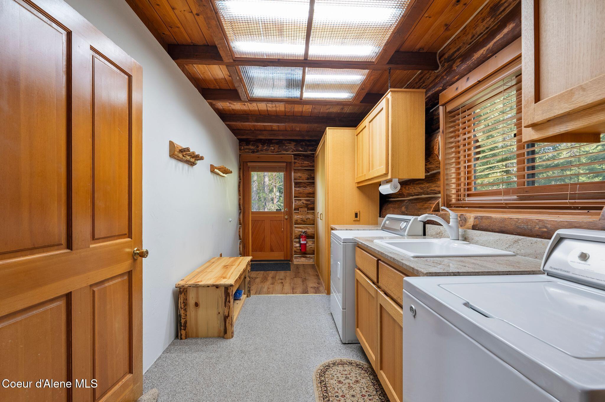 235 Larkin Ln, Sandpoint, Alaska image 21