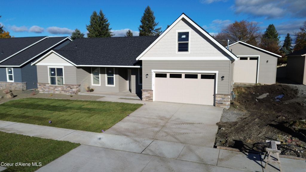 Photo of 4477 Davin Dr, Post Falls, ID 83854 (MLS # 25-10732)